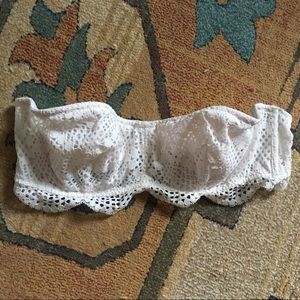 Victoria’s Secret strapless lace bandeau bra